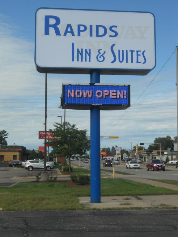 ויסקונסין ראפידס Rapids Inn & Suites מראה חיצוני תמונה
