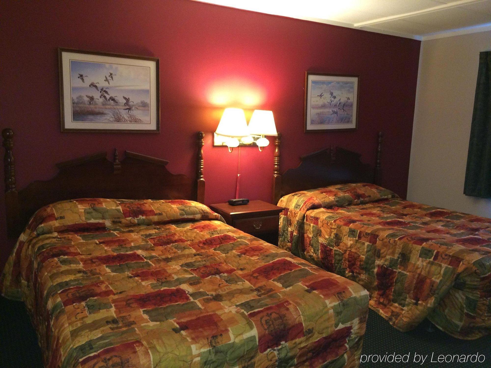 ויסקונסין ראפידס Rapids Inn & Suites מראה חיצוני תמונה