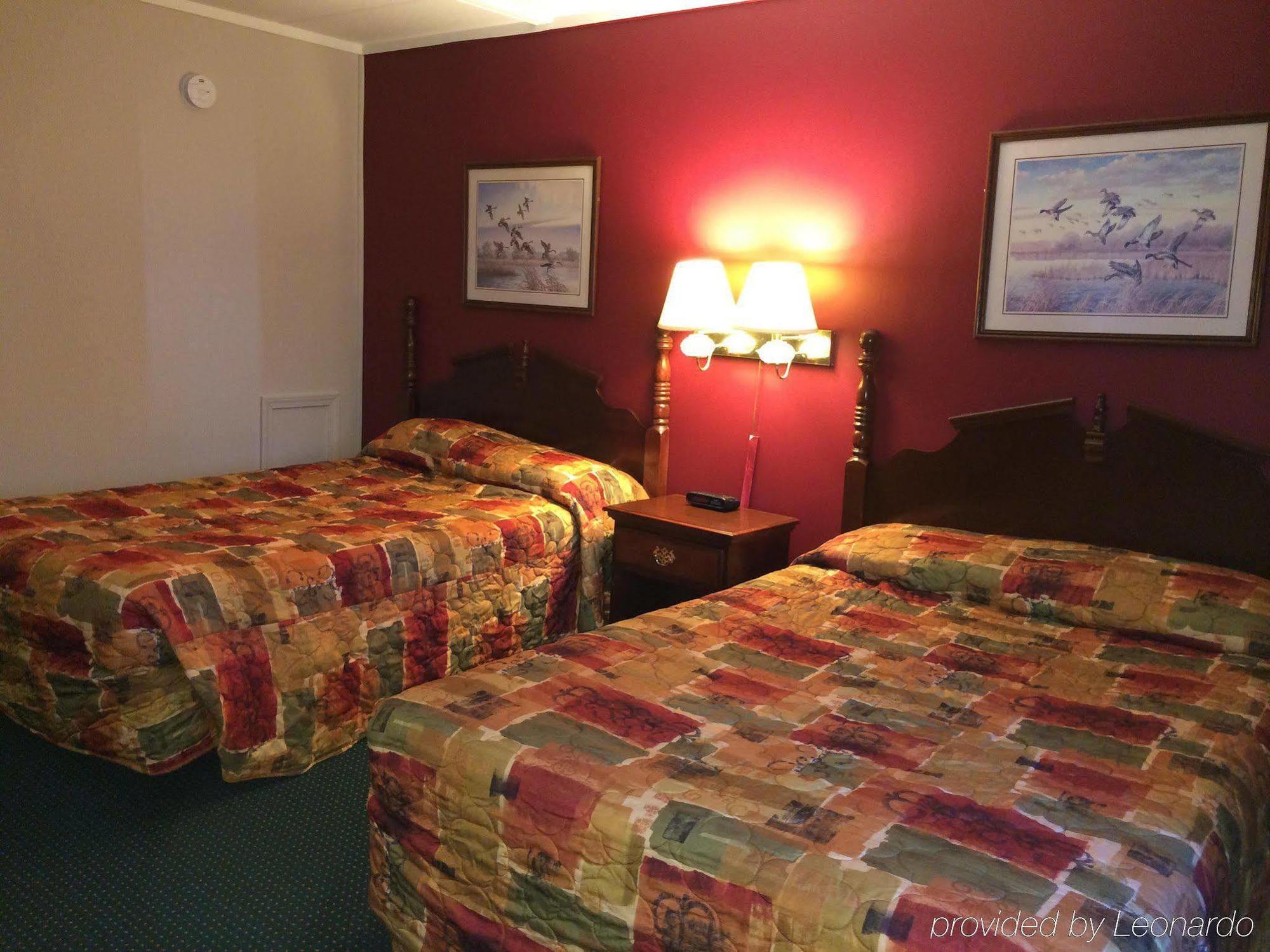 ויסקונסין ראפידס Rapids Inn & Suites מראה חיצוני תמונה